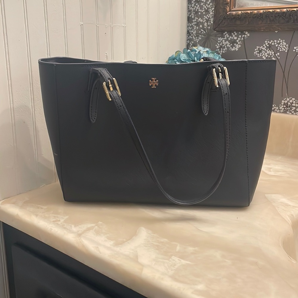 Tory Burch navy shoulder bag